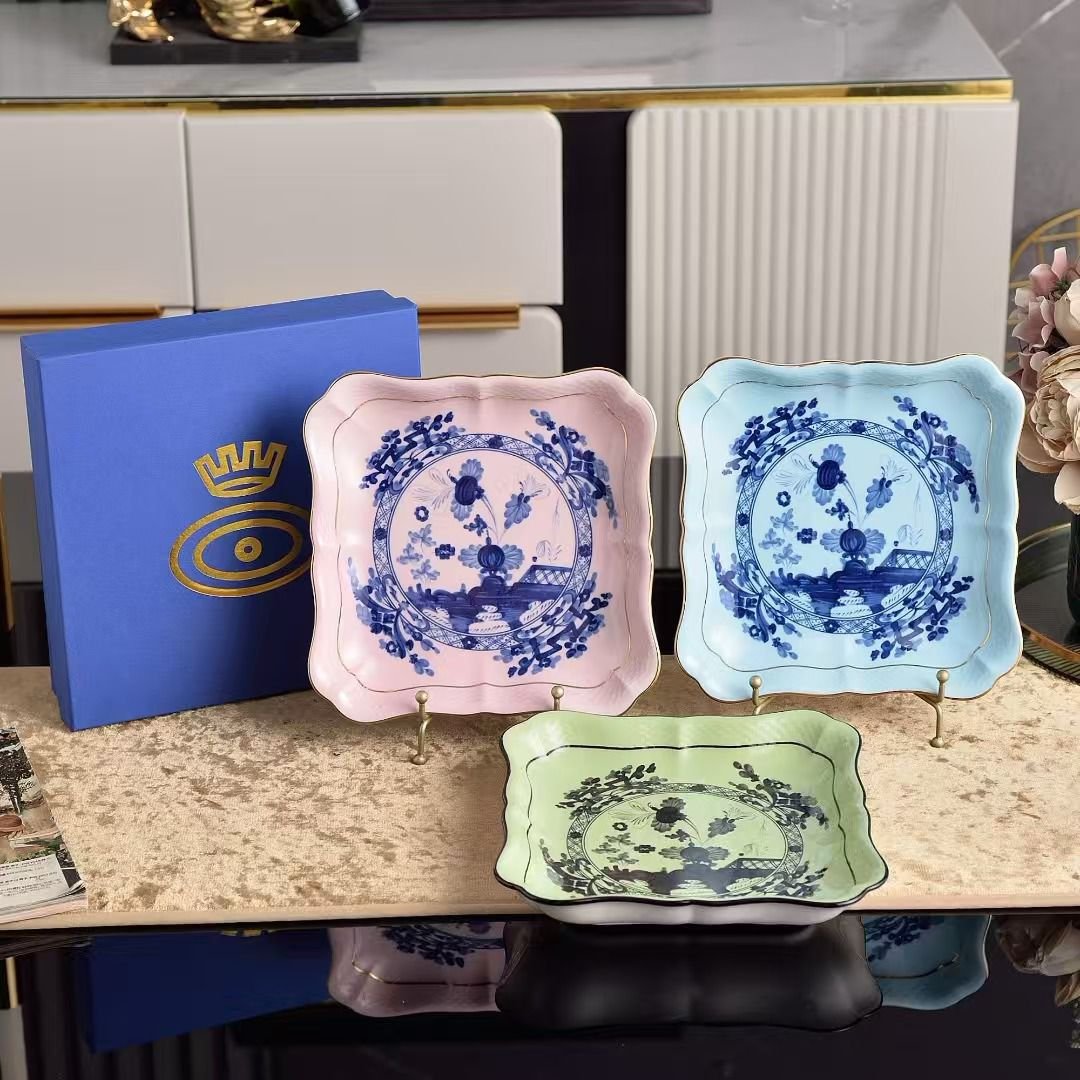 Ginori 1735 Single squared plate from Porcelain